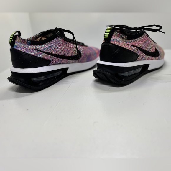Nike Air Max Flyknit Racer Women’s size 8 - Picture 4 of 9